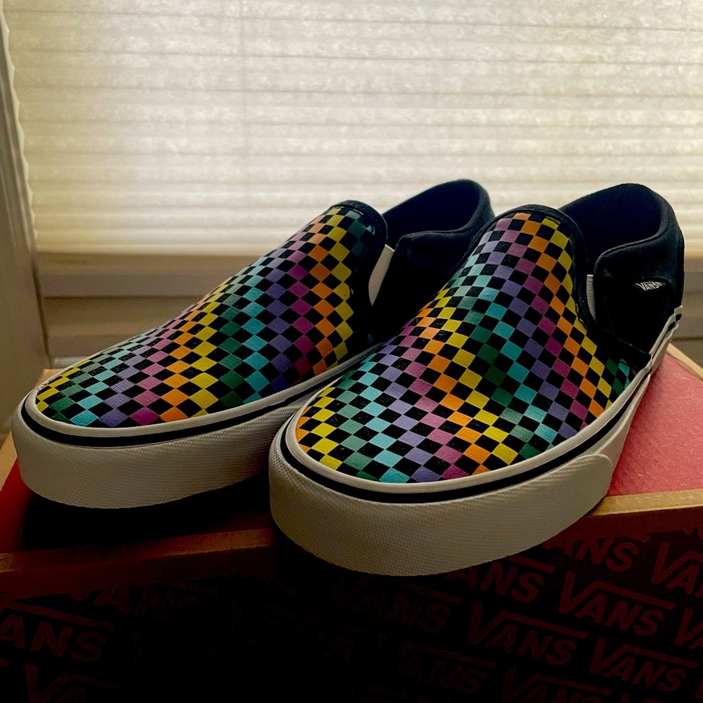 NIB Vans Asher Mini Check Slide Ons